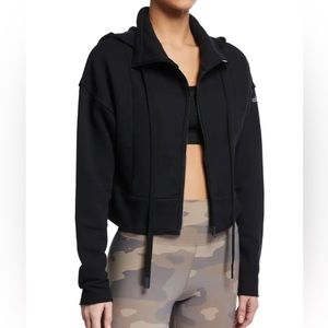 ALO YOGA TRAIL CROPPED JACKET